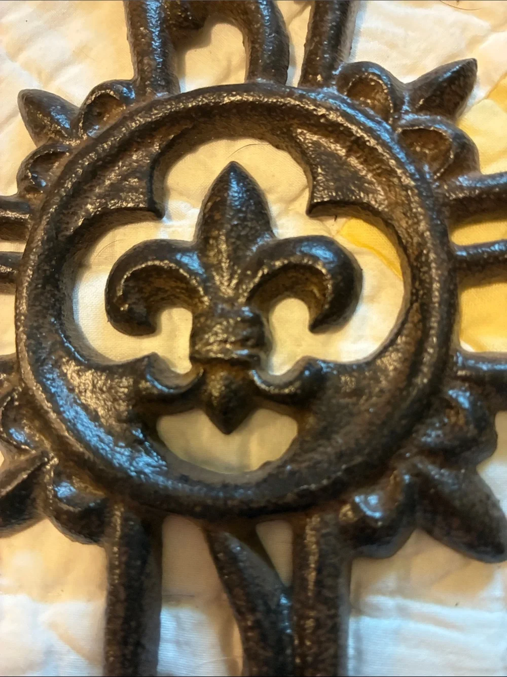 Ornate Cast Iron Fleur-de-Lis Cross Wall Decor - Brown & Black